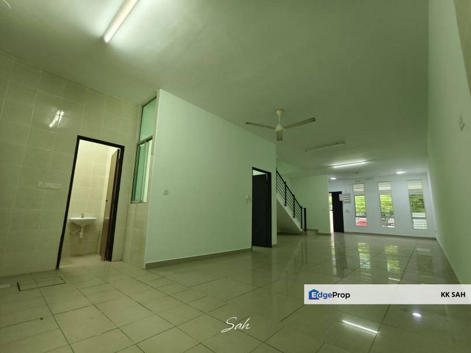 (FULL LOAN) 3 STOREY TERRACE @ BANGI AVENUE 3, SEKSYEN 7, Selangor, Bangi