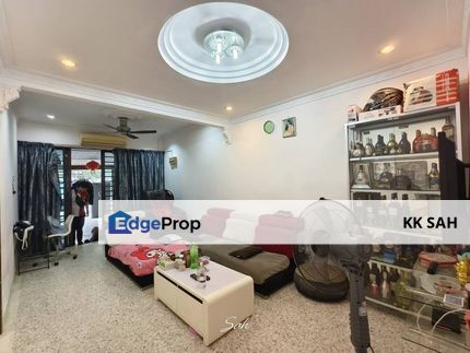 (22x75 RENOVATED) 1 STOREY @ TAMAN PASIR EMAS, Selangor, Kajang