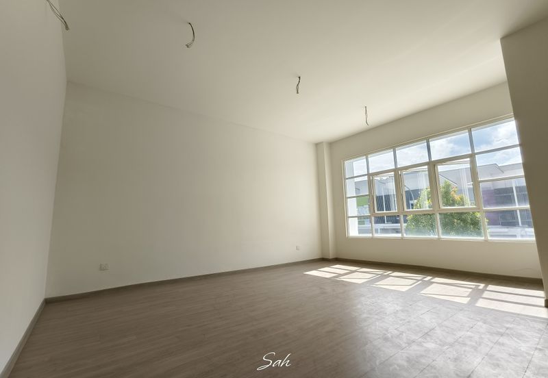 Semanja Park Terraces