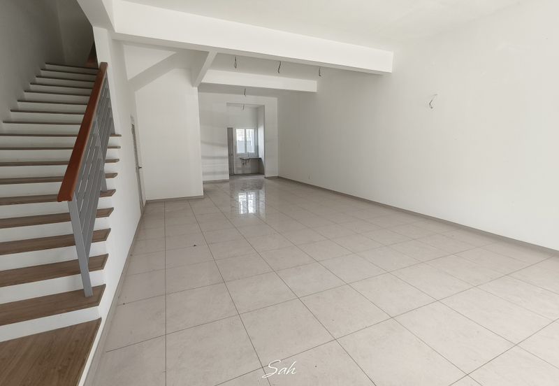 Semanja Park Terraces