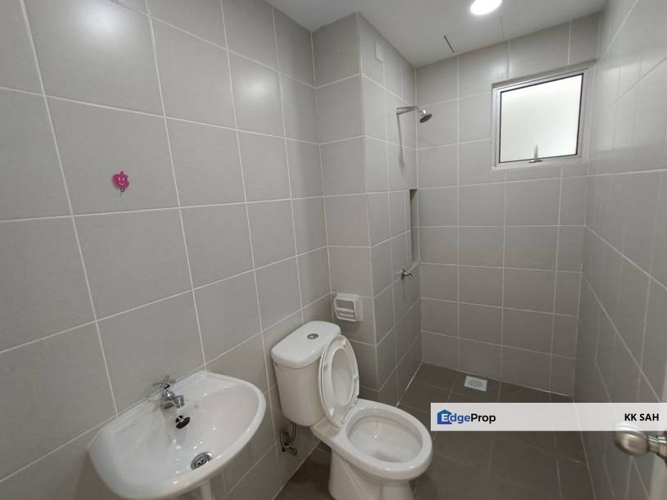 (FULL LOAN + CORNER LOT) KARISMA APARTMENT @ ECO MAJESTIC, Selangor, Semenyih