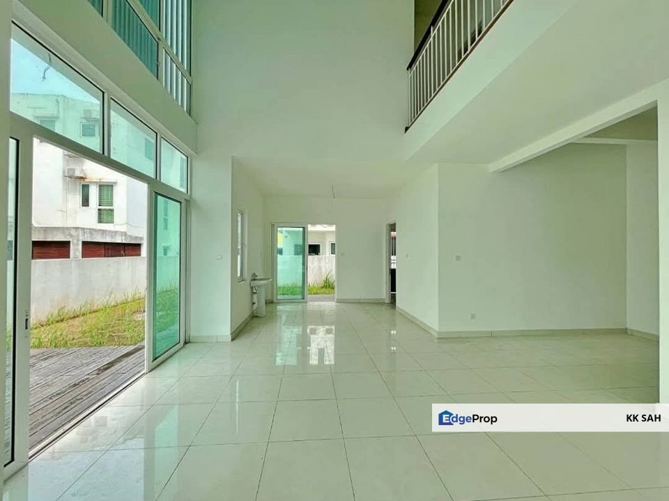 (BRAND NEW) 3 STOREY SEMI-D @ NADAYU 92, Selangor, Kajang