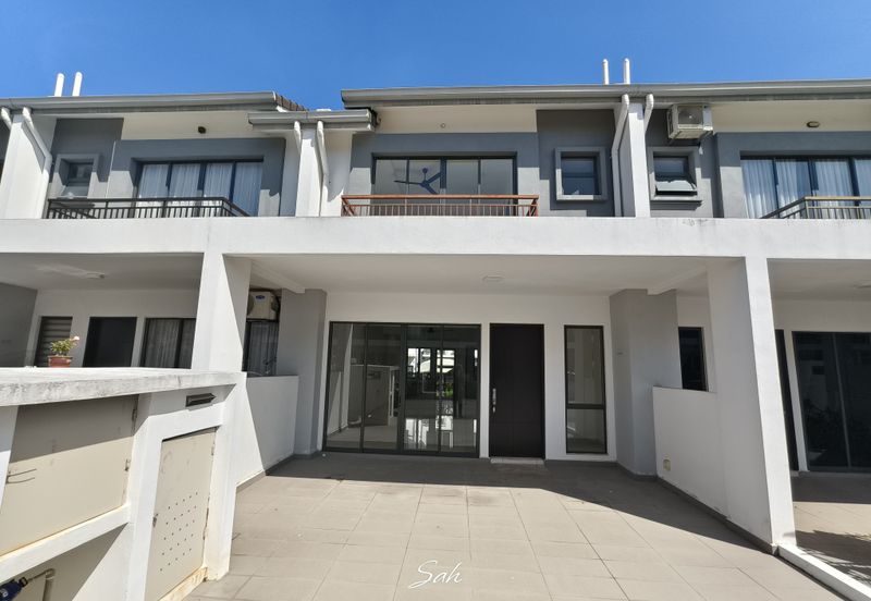 Country Garden Diamond City