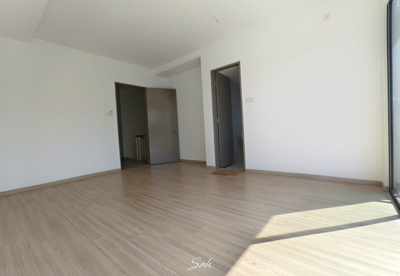 Country Garden Diamond City