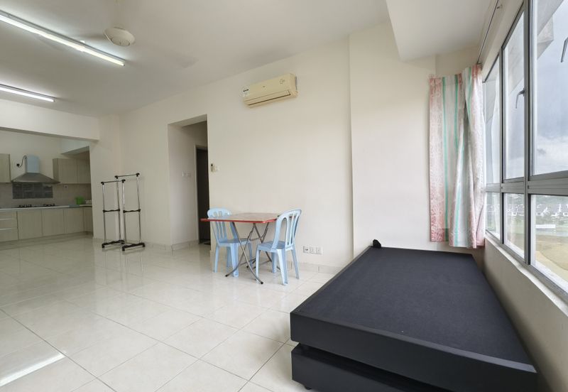 The Residence 1 @ Tiara South