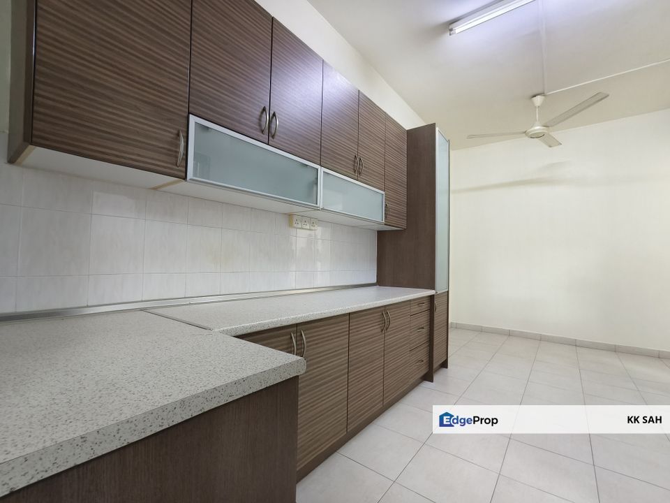 (FULL LOAN + MOVE IN CONDITION) 2 STOREY @ TAMAN BERJAYA BARU, Selangor, Kajang