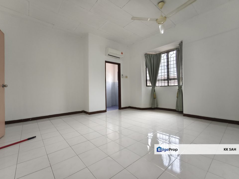 (FULL LOAN + MOVE IN CONDITION) 2 STOREY @ TAMAN BERJAYA BARU, Selangor, Kajang