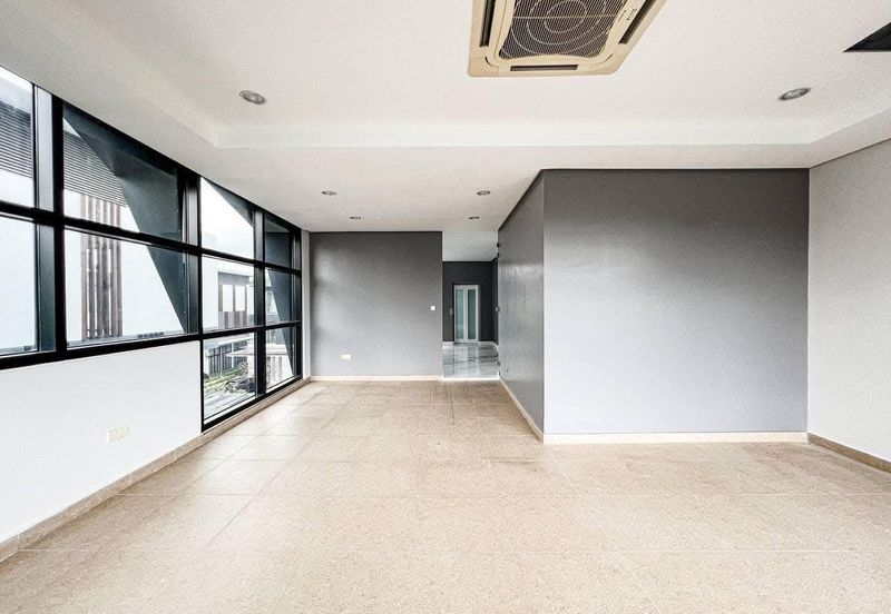 Perdana Lakeview East