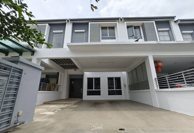 Fairfield Residences, Tropicana Heights