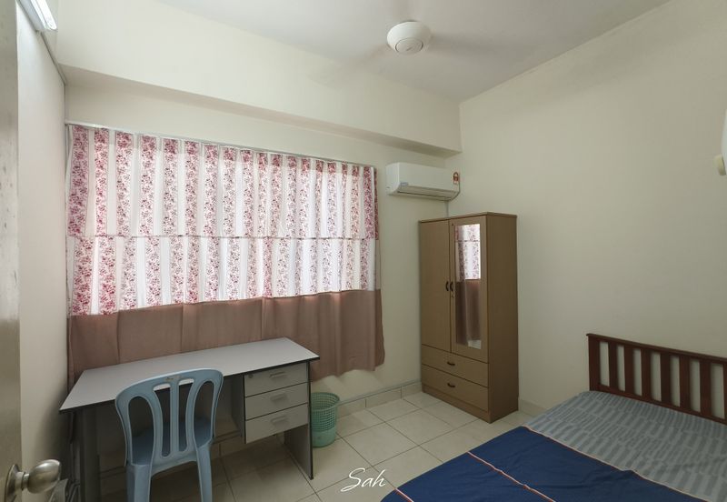 The Residence 1 @ Tiara South