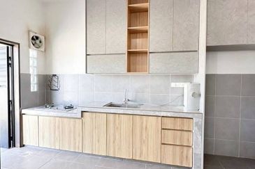 Elmera @ Setia Ecohill 2