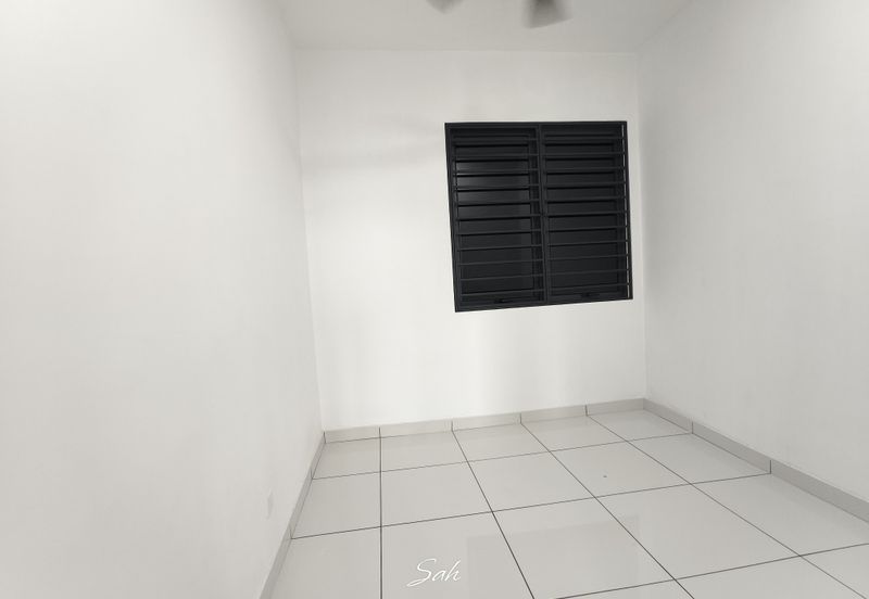 Kiara Plaza Service Apartment @ Semenyih