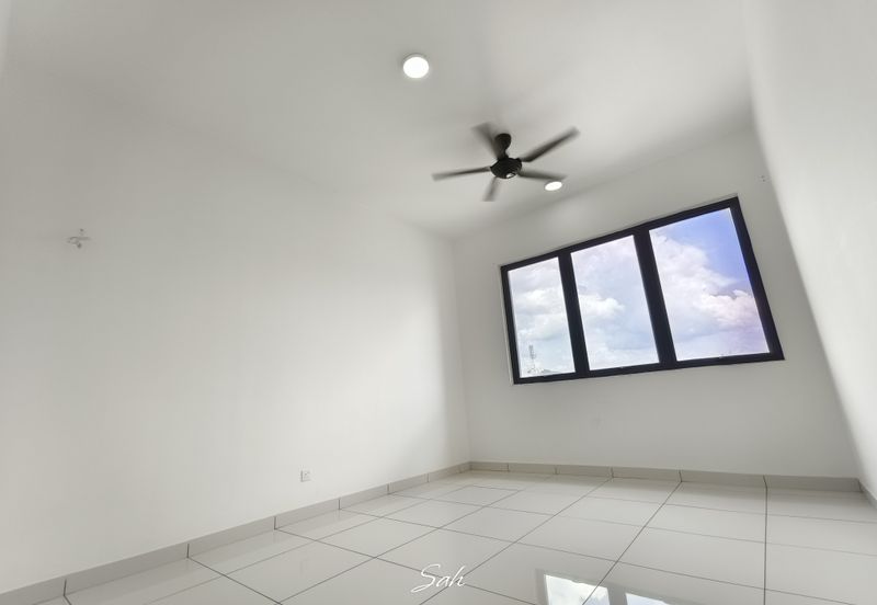 Kiara Plaza Service Apartment @ Semenyih