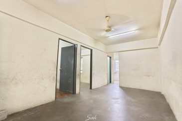 Pangsapuri Orkid, Bandar Mahkota Cheras