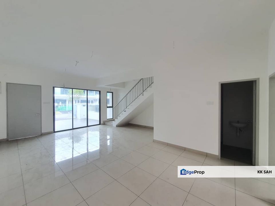 (BRAND NEW) 2 STOREY @ TAMAN SEMPURNA DAMAI, Selangor, Semenyih