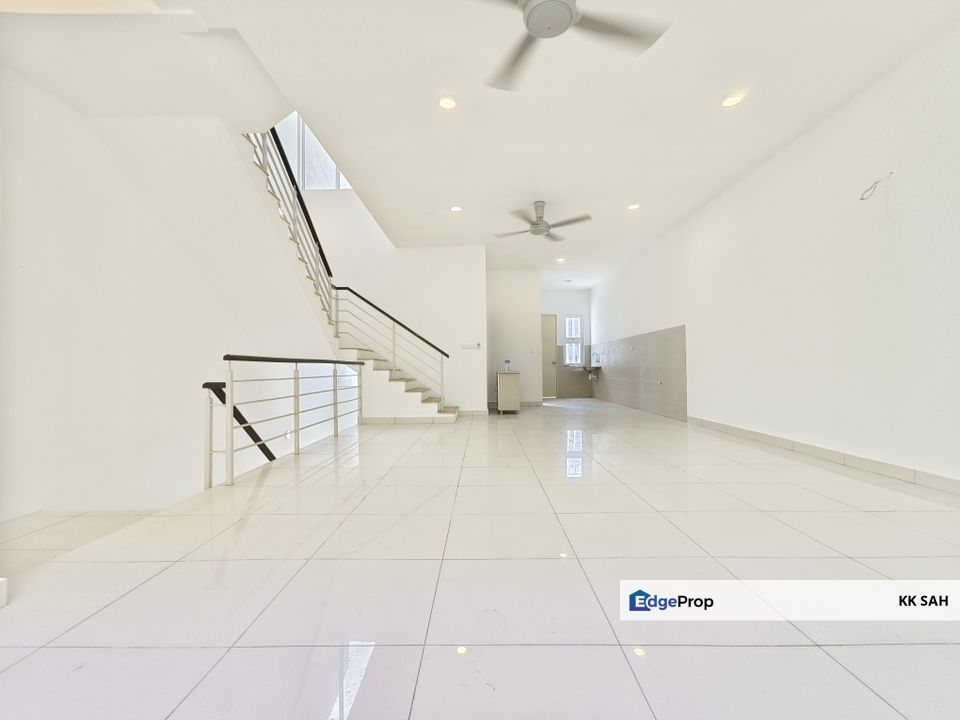 3 STOREY @ TIARA SOUTH, SEMENYIH, Selangor, Semenyih