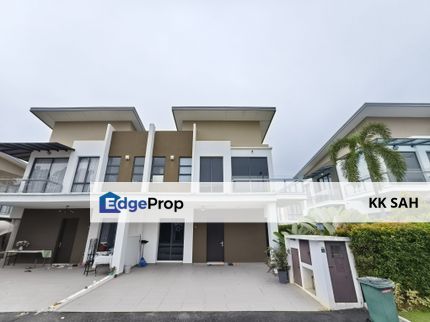 (FULL LOAN + RENOVATED) 2 STOREY SEMI-D @ DIAMOND CITY, Selangor, Semenyih