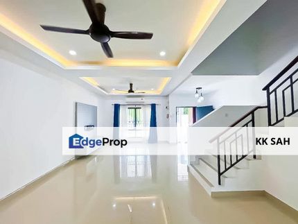 (RENOVATED + FACING OPEN) 2 STOREY @ SEMENYIH PARKLANDS, SEMENYIH, Selangor, Semenyih