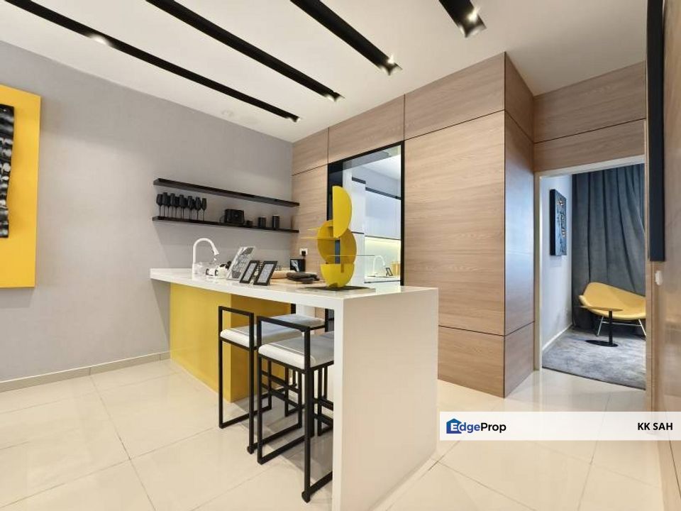 (FREE ALL FEES + READY MOVE IN) 2 STOREY @ ECO FOREST, SEMENYIH, Selangor, Semenyih