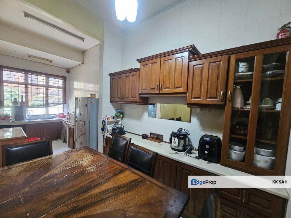 (FULL LOAN) 2 STOREY @ TAMAN TROPIKA, Selangor, Kajang