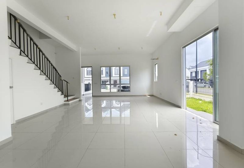 Hazelton @ Eco Forest 3