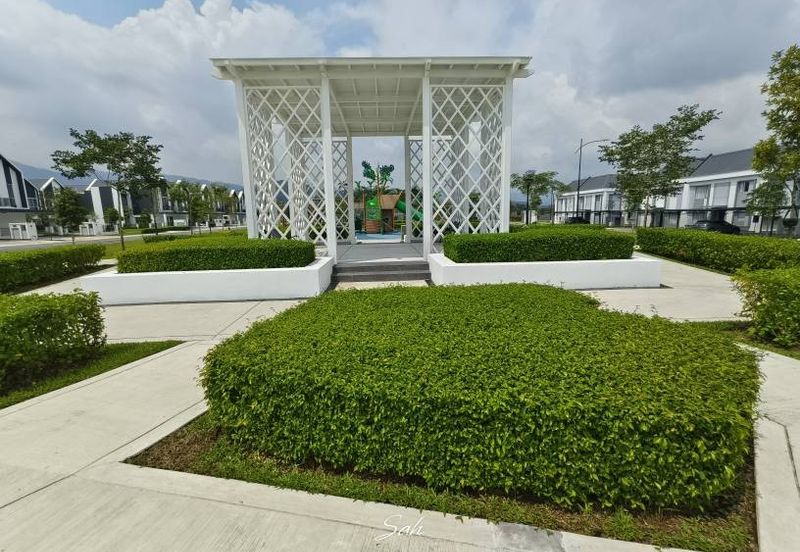 Hazelton @ Eco Forest 3