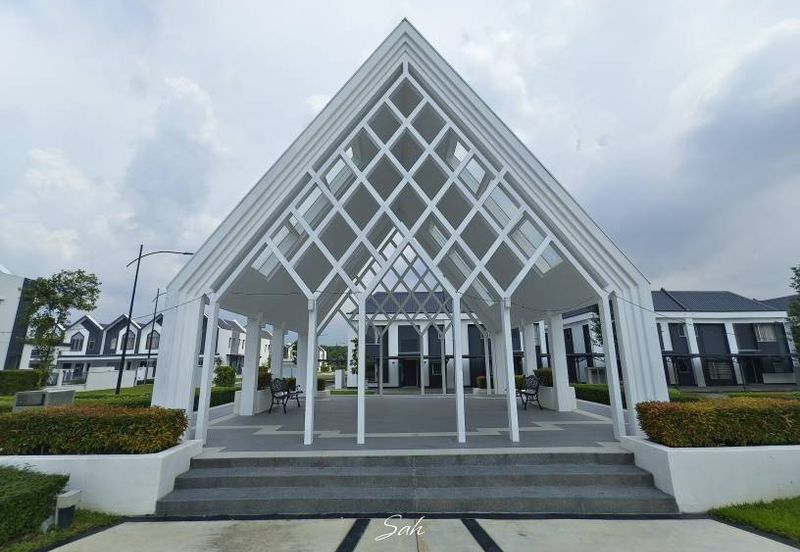 Hazelton @ Eco Forest 3