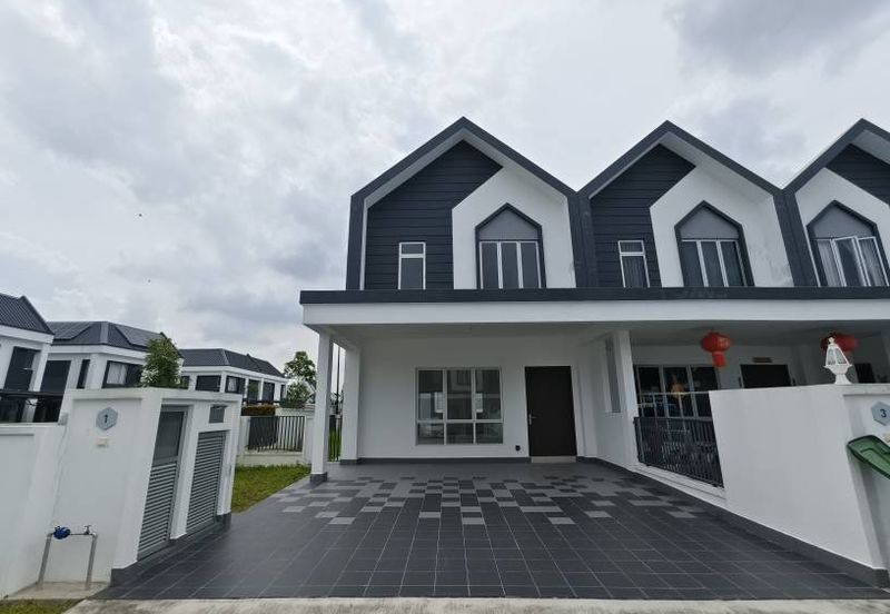 Hazelton @ Eco Forest 3