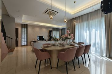 Hazelton @ Eco Forest 3