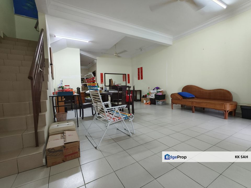 (20x80 BELOW MARKET) 2 STOREY @ TAMAN PINGGIRAN SAUJANA, Selangor, Kajang