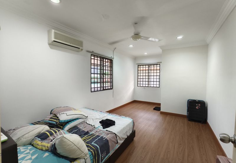 Bandar Tun Hussein Onn