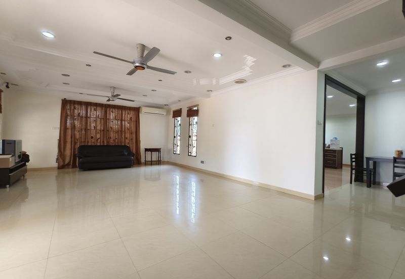 Bandar Tun Hussein Onn