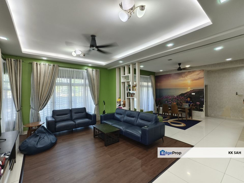 (CHEAPEST RENOVATED END LOT) 2 STOREY SEMI-D @ K2 VILLAS, KAJANG 2, Selangor, Kajang