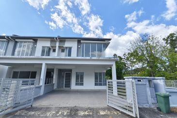 Fairfield Residences, Tropicana Heights