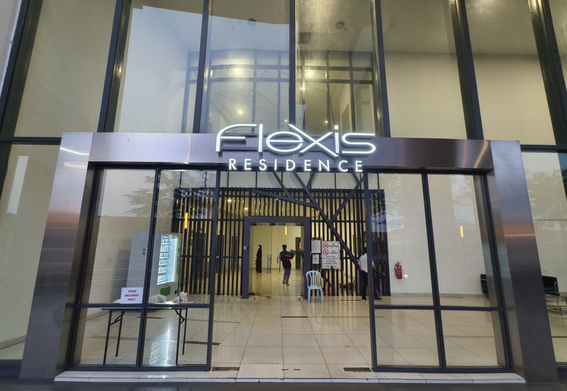 Flexis One South