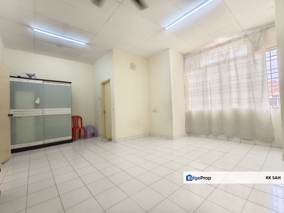 (FULL LOAN + MOVE IN CONDITION) 2 STOREY @ TAMAN PELANGI SEMENYIH, Selangor, Semenyih