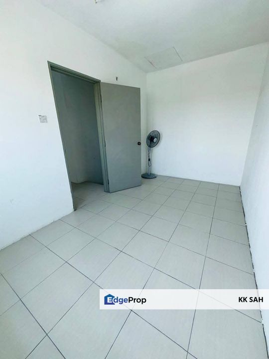 (FULL LOAN + MOVE IN CONDITION) 3 STOREY TOWNHOUSE @ SAUJANA PALMA, KAJANG, Selangor, Kajang