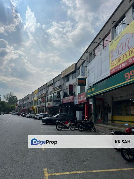 (4 UNITS TOGETHER) 3 STOREY SHOP @ KAJANG TOWN, KAJANG, Selangor, Kajang