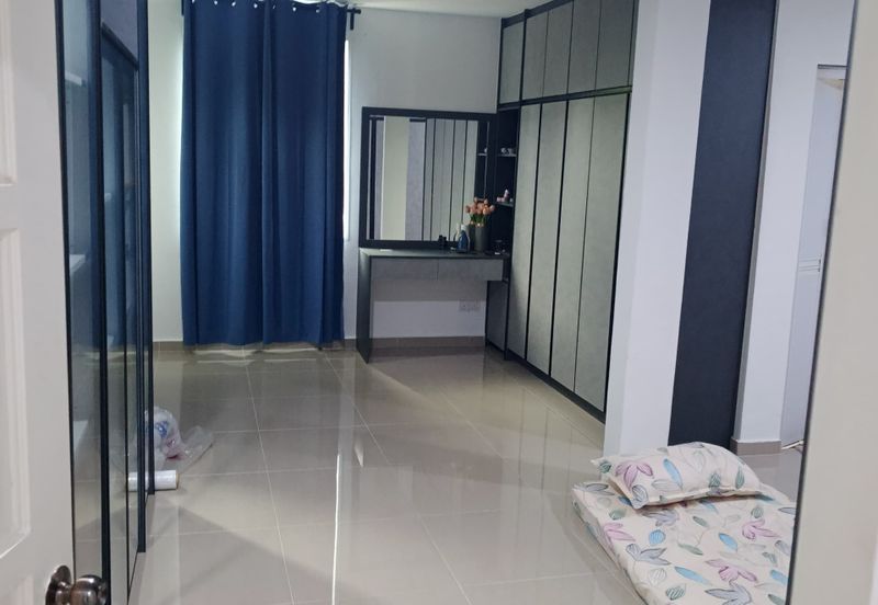 Jalan Spektrum U16 @ Taman Bukit Subang