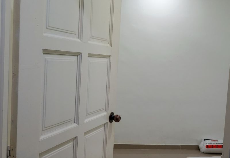 Jalan Spektrum U16 @ Taman Bukit Subang