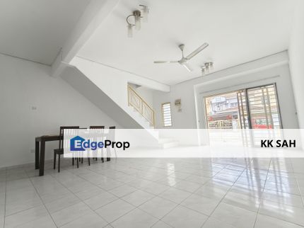 (FULL LOAN + GOOD CONDITION) 2 STOREY @ TAMAN SERI EMAS, KAJANG, Selangor, Kajang