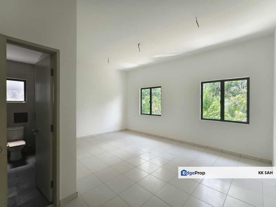 (CHEAPEST IN TOWN) 2 STOREY @ THE GARDEN, SEMENYIH, Selangor, Semenyih