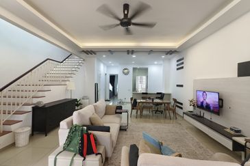 Cradleton @ Eco Majestic