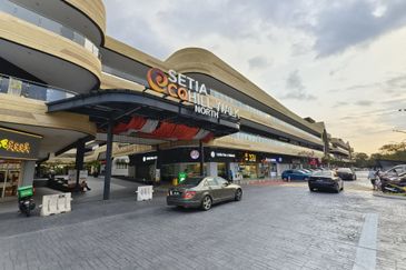 Ecohill Walk Mall, Setia Ecohill