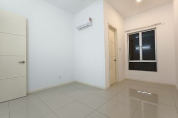 Fairfield Residences, Tropicana Heights