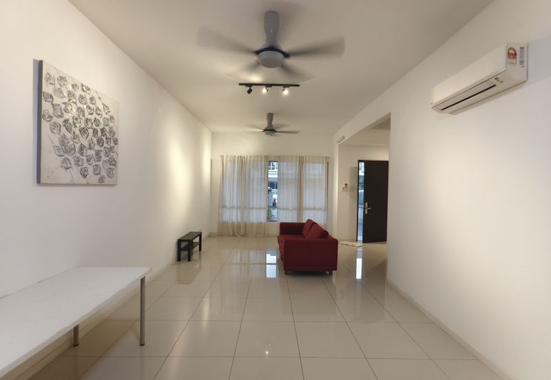 Parkfield Residences, Tropicana Heights