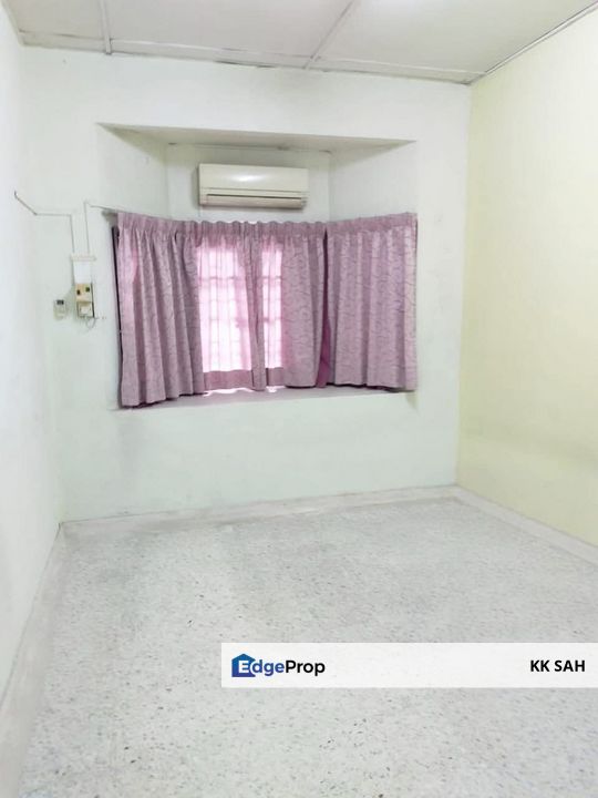 (FULLY EXTENDED) 1 STOREY TERRACE @ TAMAN KAJANG MEWAH, Selangor, Kajang
