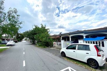 Kampung Baru Sungai Chua