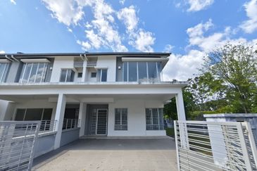 Fairfield Residences, Tropicana Heights