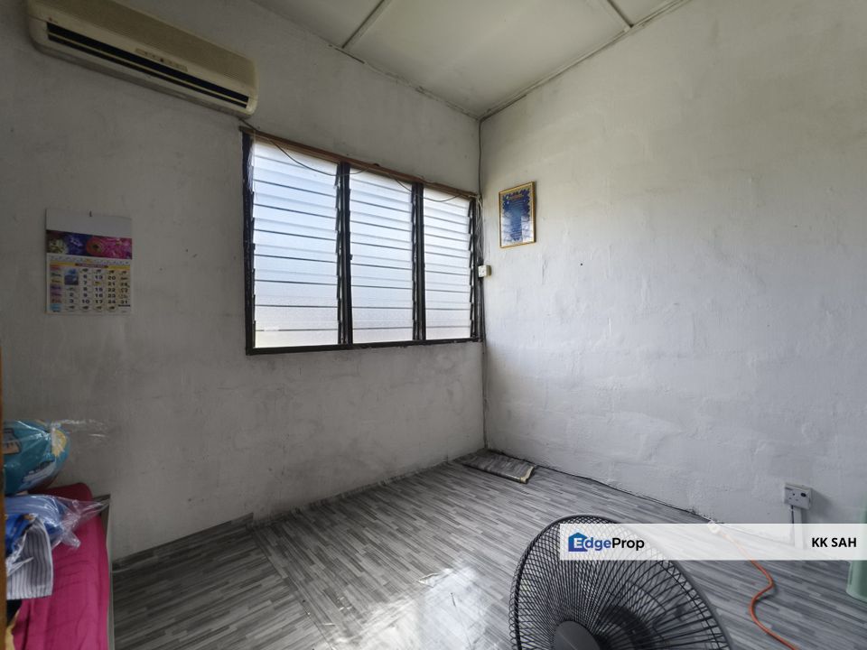 (CHEAPEST FULL LOAN + MRT STATION) 2 STOREY TERRACE @ TAMAN ZAMRUD, KAJANG, Selangor, Kajang